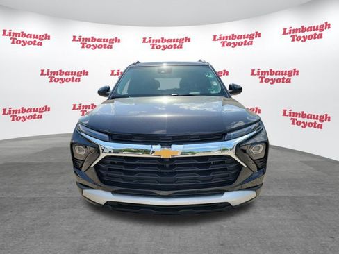 Used 2025 Chevrolet TrailBlazer LT AWD/4WD image 20