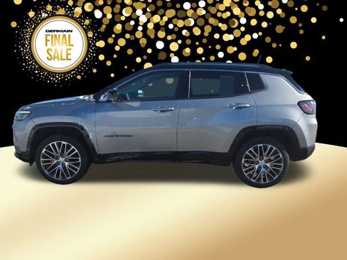 Used 2022 Jeep Compass Limited w/ Elite Group image 9
