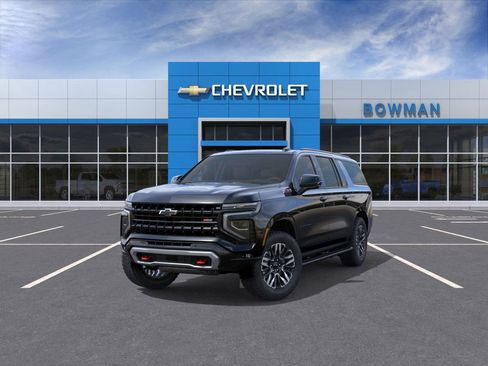 New 2026 Chevrolet Suburban Z71 image 8