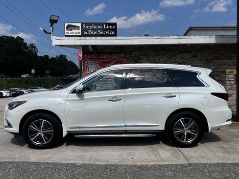 Used 2018 INFINITI QX60 FWD w/ Premium Plus Package image 3