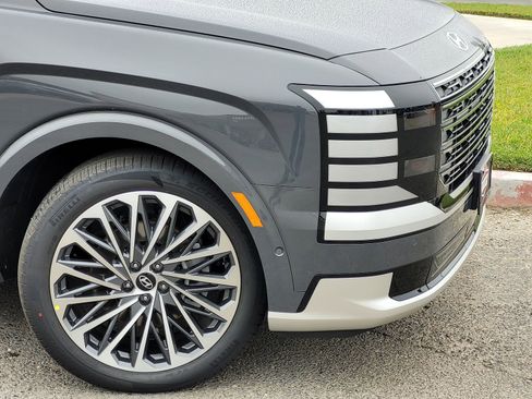 New 2026 Hyundai Palisade Calligraphy image 3