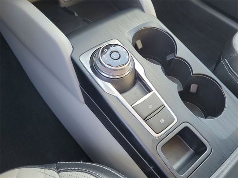 Used 2023 Ford Escape Platinum w/ Premium Technology Package image 16