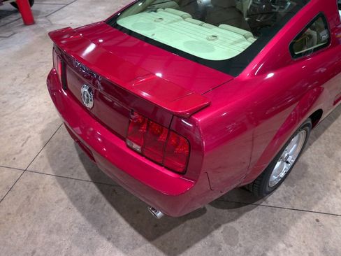 Used 2007 Ford Mustang Coupe RWD image 20