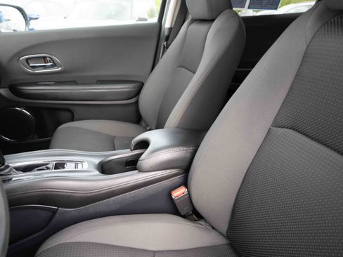 Used 2022 Honda HR-V EX image 10