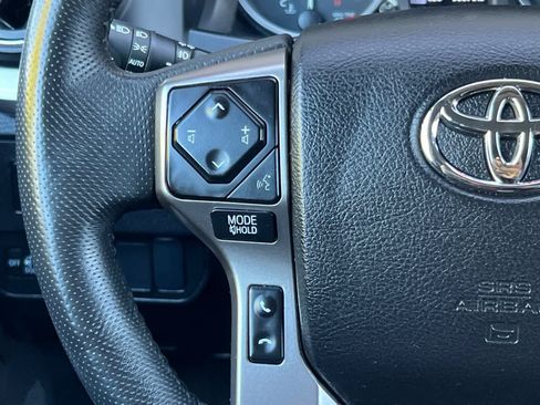 Certified 2022 Toyota Tacoma SR5 RWD image 23