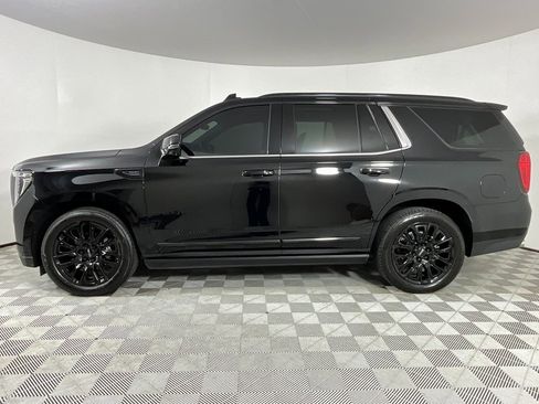 Used 2023 GMC Yukon Denali Ultimate image 2