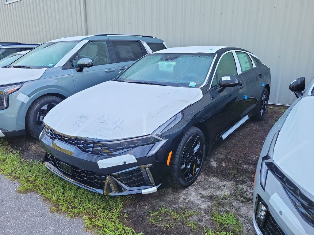 New 2027 Kia K5 GT-Line image 3
