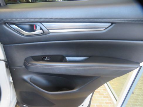 Used 2022 MAZDA CX-5 AWD 2.5 S w/ Premium Package image 22