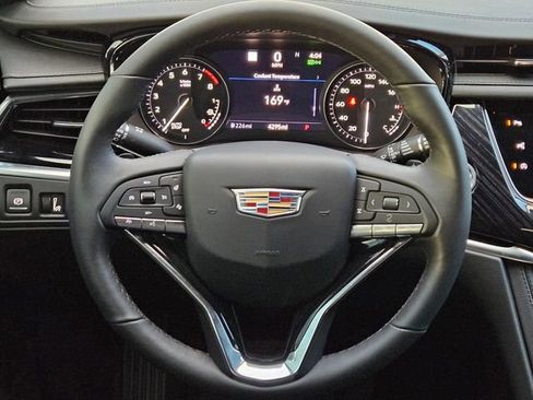 New 2025 Cadillac XT6 Premium Luxury w/ Technology Package image 15