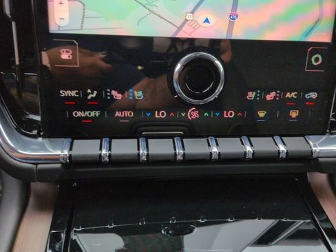 New 2026 GMC Yukon Denali w/ Advanced Technology Package AWD/4WD image 19