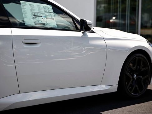 Used 2025 BMW 230i Coupe image 5