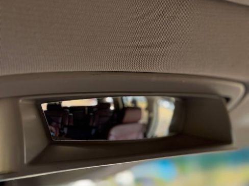 Used 2019 Chevrolet Tahoe Premier AWD/4WD image 23