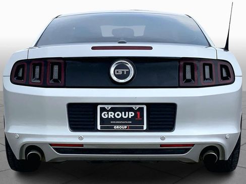 Used 2014 Ford Mustang GT Premium image 4