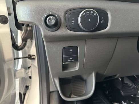 New 2026 Ford Transit 250 148 Medium Roof w/ Load Area Protection Package image 14