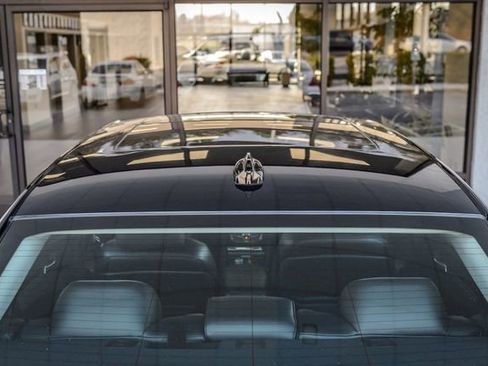 Used 2020 Chrysler 300 Limited image 10