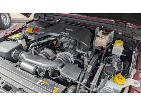 Used 2021 Jeep Gladiator Overland w/ Popular Equipment Package image 35