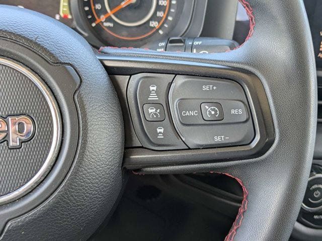Used 2024 Jeep Wrangler Unlimited Rubicon AWD/4WD image 23