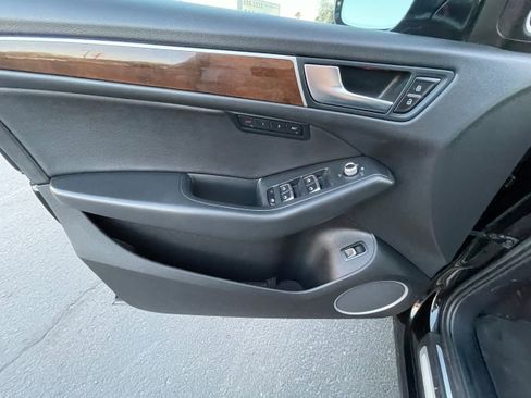 Used 2016 Audi Q5 2.0T Premium Plus w/ Technology Package image 14