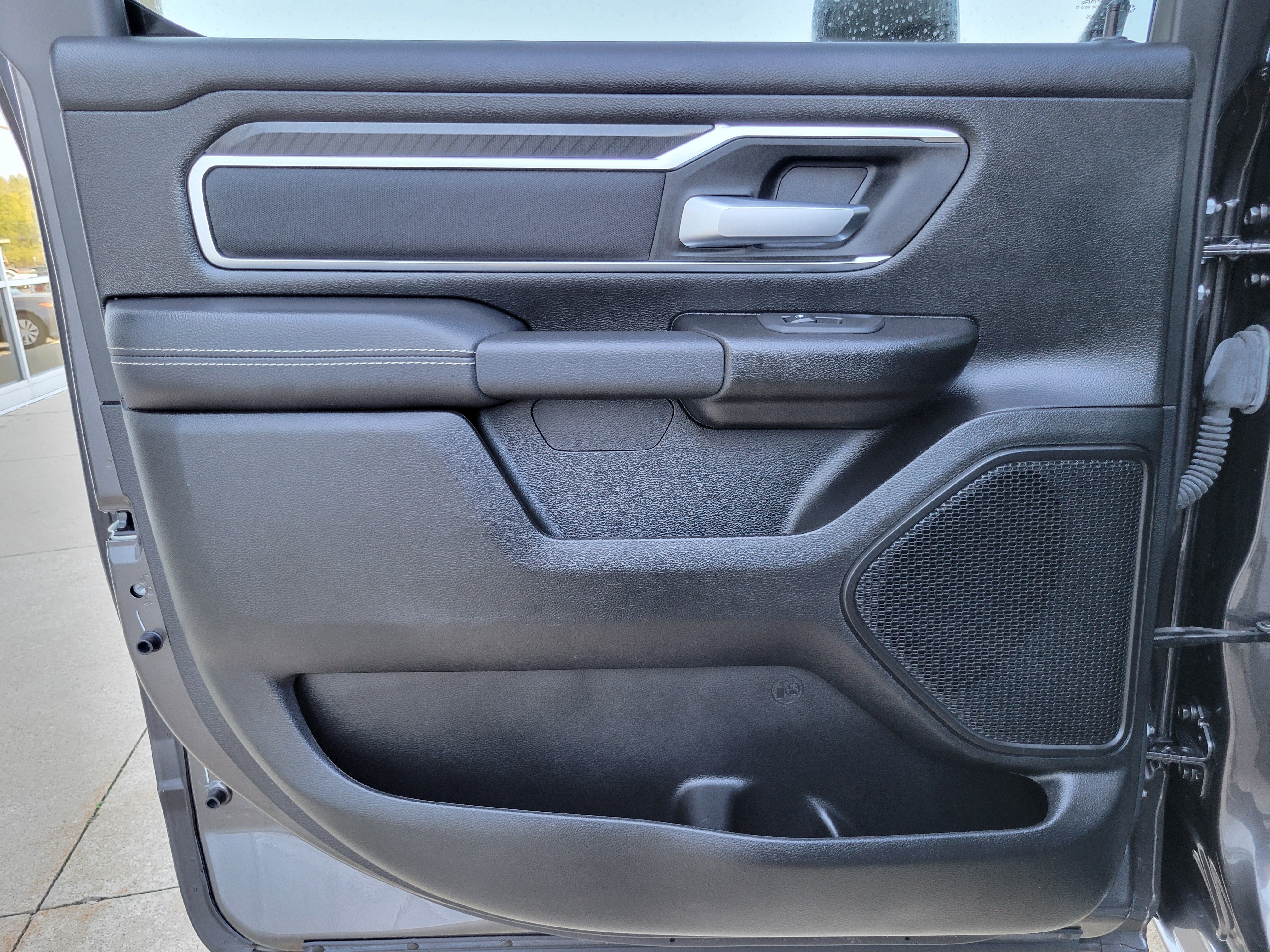 Used 2025 RAM 1500 Big Horn AWD/4WD image 18
