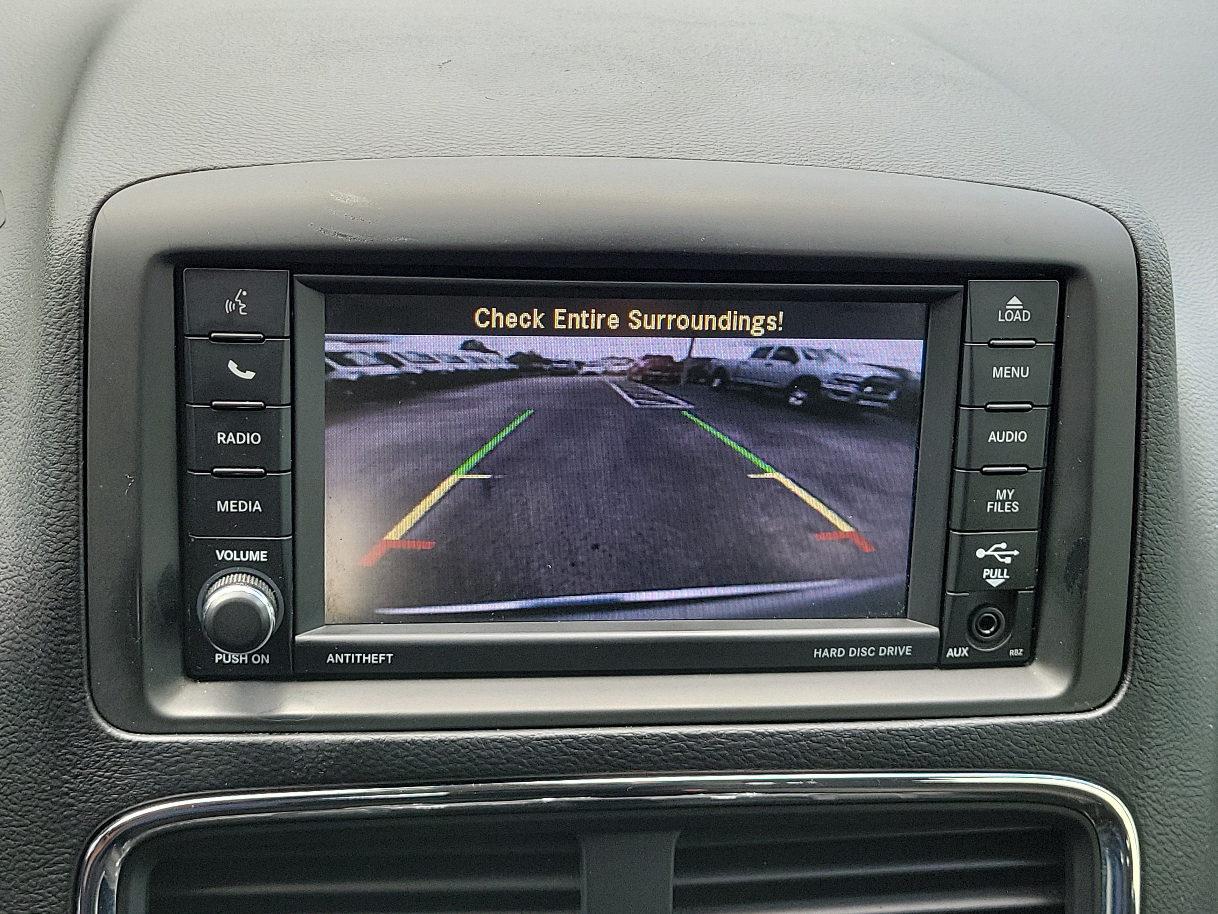 Used 2020 Dodge Grand Caravan SE FWD image 26