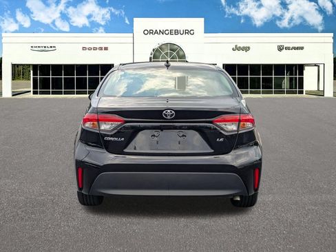 Used 2024 Toyota Corolla LE FWD image 7