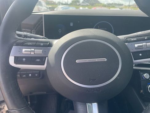 Certified 2025 Hyundai Santa Cruz Limited image 21