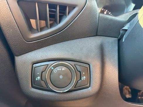 Used 2018 Ford Transit Connect XL image 20