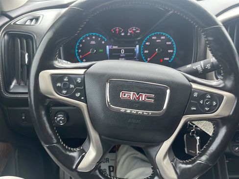 Used 2018 GMC Canyon Denali image 12