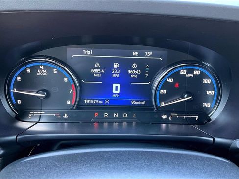 Used 2024 Ford Bronco Sport Outer Banks w/ Tech Package AWD/4WD image 19