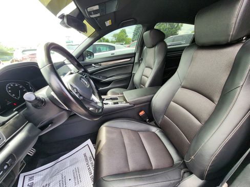 Used 2020 Honda Accord Sport image 16