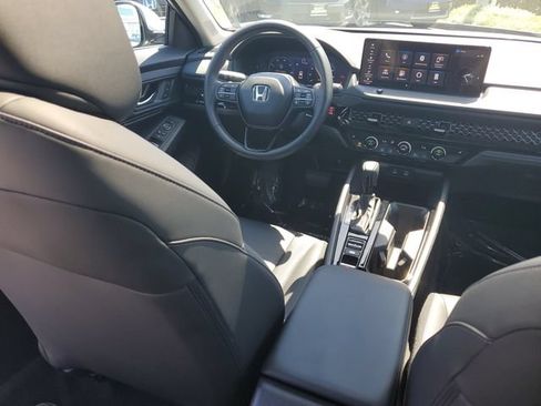 Certified 2024 Honda Accord EX-L image 11