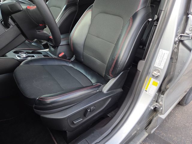 Used 2023 Ford Escape ST-Line w/ Tech Pack #1 FWD image 23