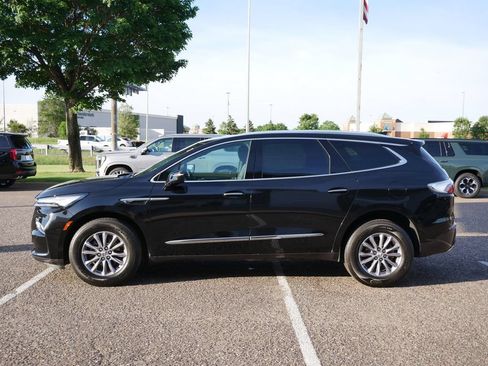 Used 2024 Buick Enclave Essence w/ Trailering Package, 5000 lbs. AWD/4WD image 6