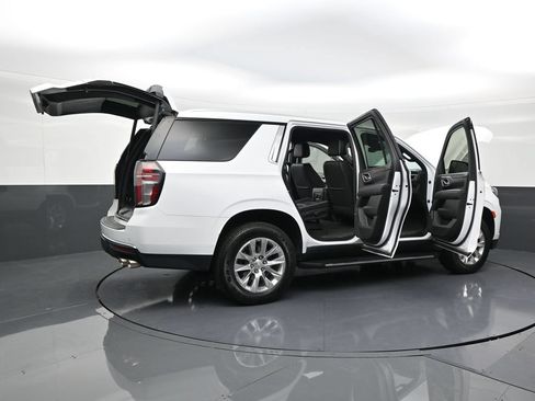 Used 2022 Chevrolet Tahoe Premier RWD image 25