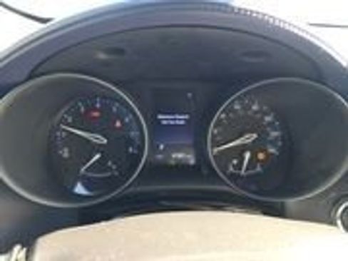 Used 2020 Toyota C-HR XLE image 16