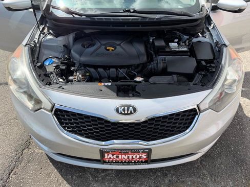 Used 2016 Kia Forte LX FWD image 37