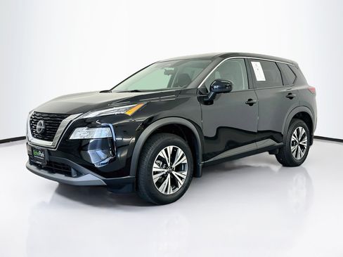 Used 2023 Nissan Rogue SV AWD/4WD image 3