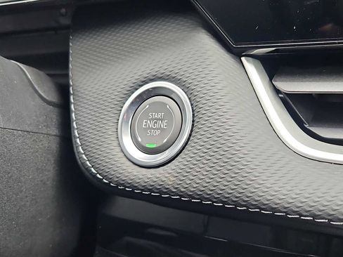 New 2026 Chevrolet Equinox LT w/ LPO, Floor Liner Package AWD/4WD image 12
