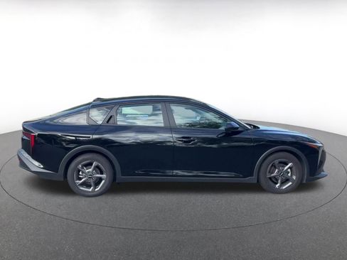 Used 2025 Kia K4 LXS image 16