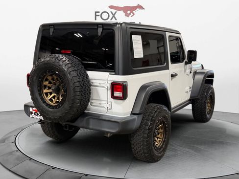 Used 2020 Jeep Wrangler Sport AWD/4WD image 6