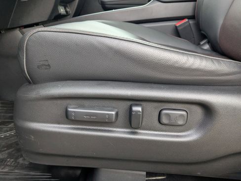 Certified 2025 Honda Ridgeline Black Edition image 30