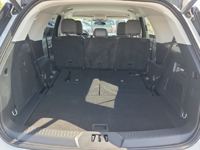 Used 2026 Ford Explorer Active w/ Active Comfort Package RWD image 21