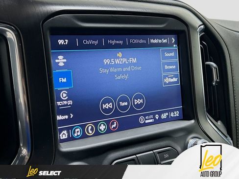 Used 2021 GMC Sierra 1500 AT4 image 14