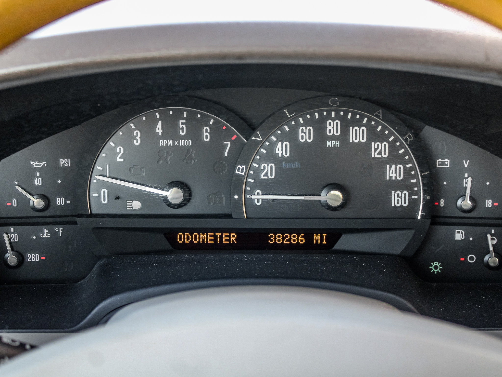 Used 2004 Cadillac XLR RWD image 24