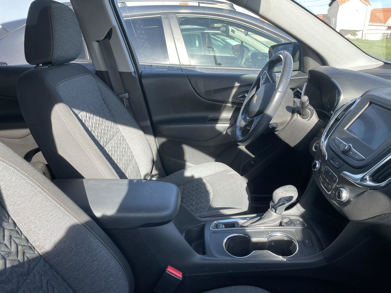 Used 2022 Chevrolet Equinox LT AWD/4WD image 6