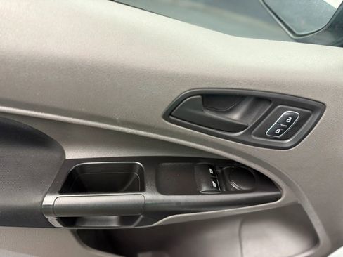 Used 2022 Ford Transit Connect XL FWD image 14
