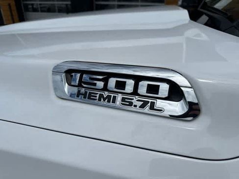 Used 2020 RAM 1500 Big Horn AWD/4WD image 3