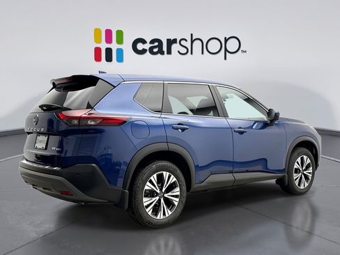 Used 2023 Nissan Rogue SV AWD/4WD image 5