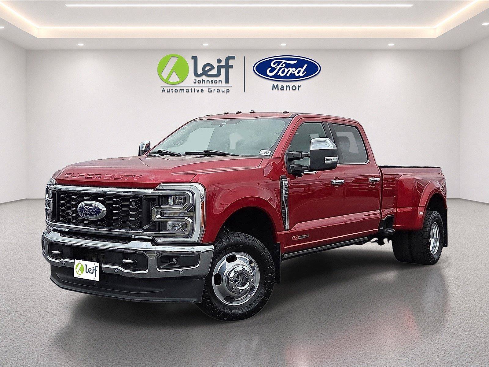Used 2023 Ford F350 Lariat w/ Lariat Ultimate Package AWD/4WD image 3