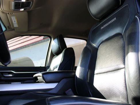 Used 2020 RAM 1500 Laramie image 15